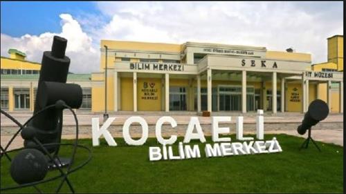 GELECEĞİN BİLİM İNSANLARI, SEYMEN" İN IŞIKLARI KOCAELİ BİLİM MERKEZİ " Nİ ZİYARET ETTİLER